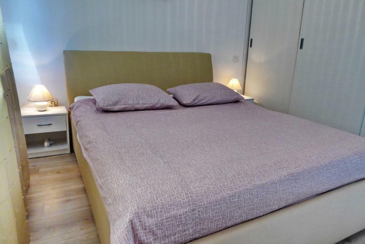 Apartments Curicta 1 Кърк Екстериор снимка